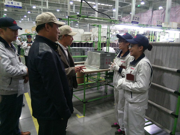 心中牵挂实习生的冷暖——beat365官网领导专程去长城汽车徐水工厂看望实习学生