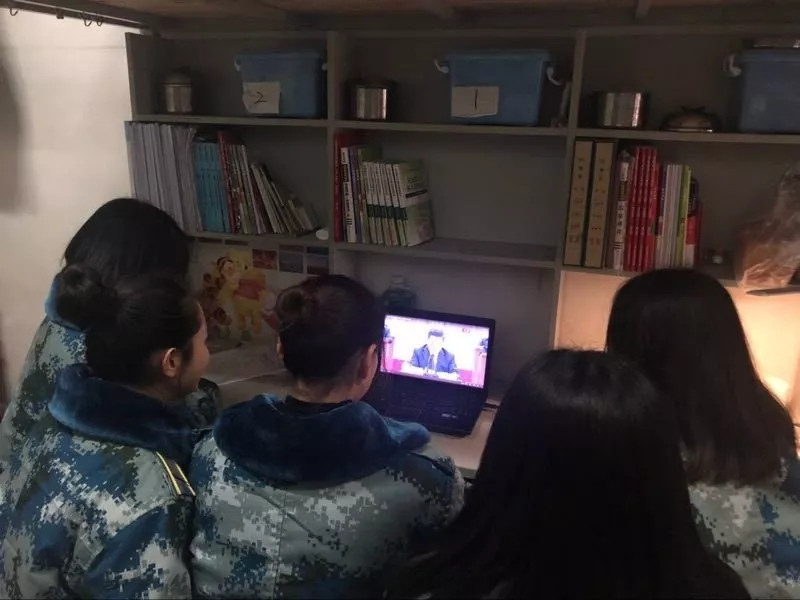 beat365官网以多种形式庆祝改革开放四十周年