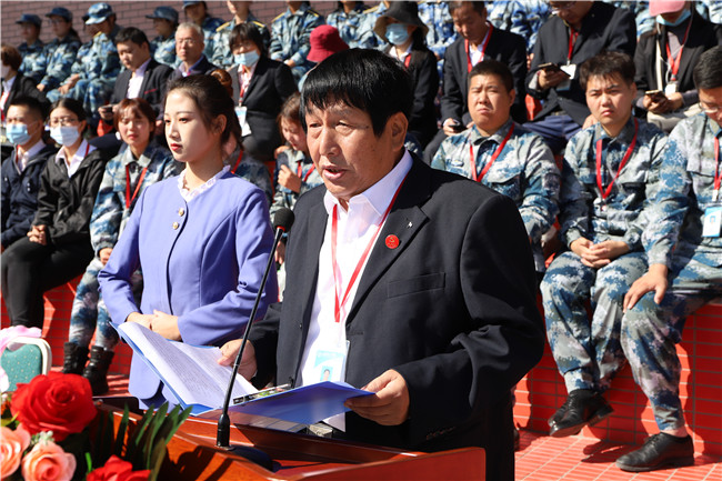 厉兵秣马 扬帆起航beat365官网举行2020级新生军训结营式暨开学典礼