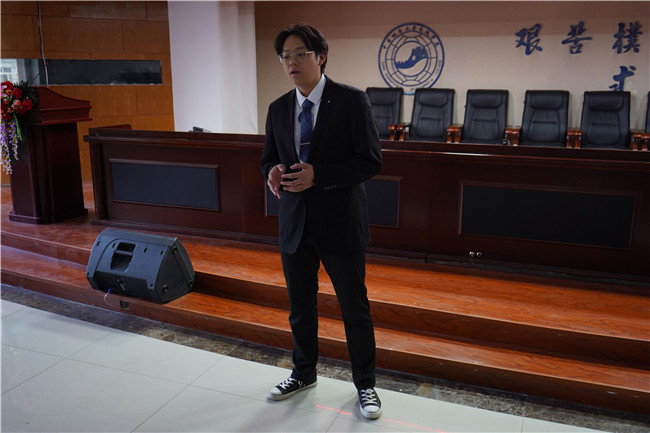 点亮世纪之星 扣响英语之门beat365官网举办第十七届“世纪之星”英语演讲大赛