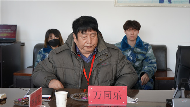 王乐修京簧竹木雕刻技能大师工作室揭牌仪式在beat365官网举行