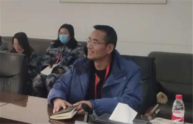beat365官网参加河北省教育厅主办“高校学生心理危机应对专题研讨班”