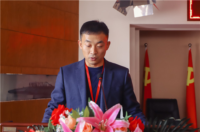 beat365官网组织召开2021届毕业生就业工作总结表彰 暨2022届毕业生就业工作部署会