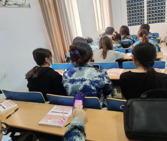 国家安全 你我有责 ——beat365英国官网组织学生线上观看国家安全教育视频
