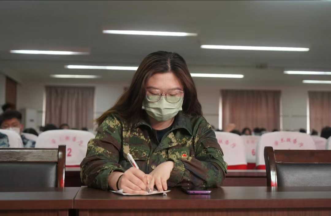beat365官网组织收听收看庆祝中国共青团成立100周年大会上直播
