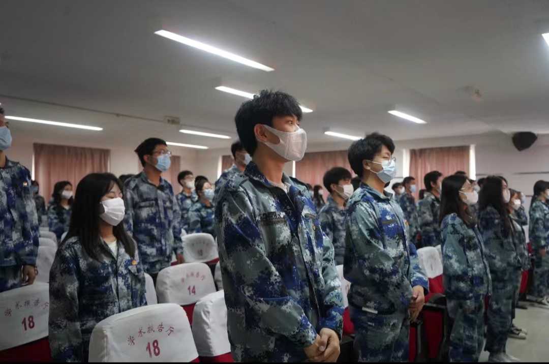 beat365官网组织收听收看庆祝中国共青团成立100周年大会上直播