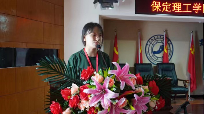 beat365官网举办辅导员2022上半年理论学习表彰会