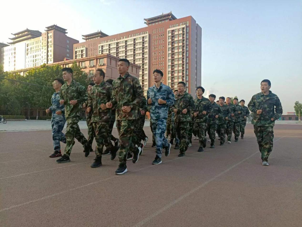 强化凝“新”聚力，赓续立德树人——beat365官网“传帮带”式新入职辅导员培训圆满结束