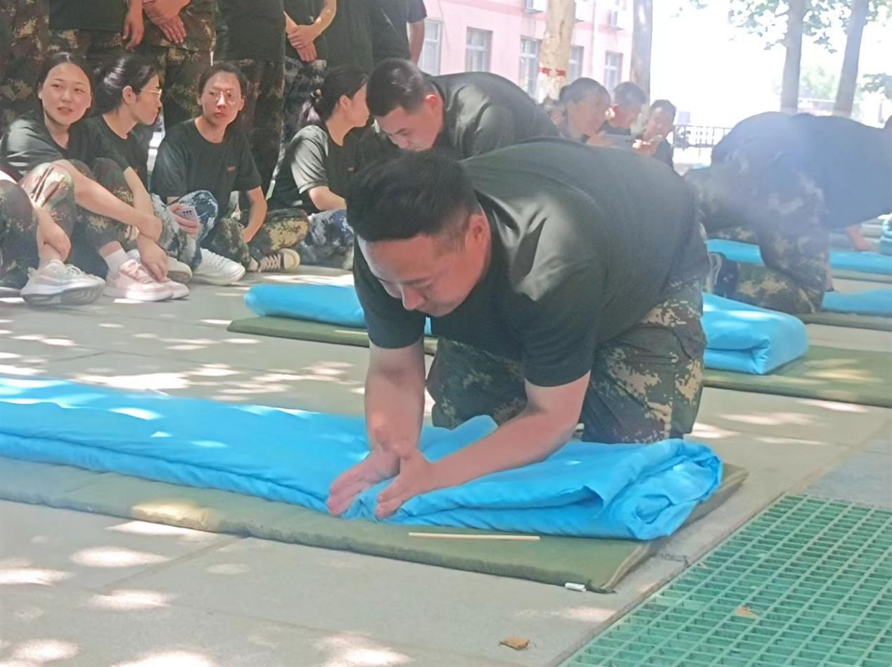强化凝“新”聚力，赓续立德树人——beat365官网“传帮带”式新入职辅导员培训圆满结束