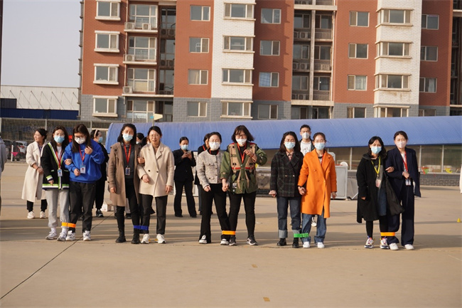芬芳妇女节  感恩春晖情——beat365官网举办“三八”节趣味活动