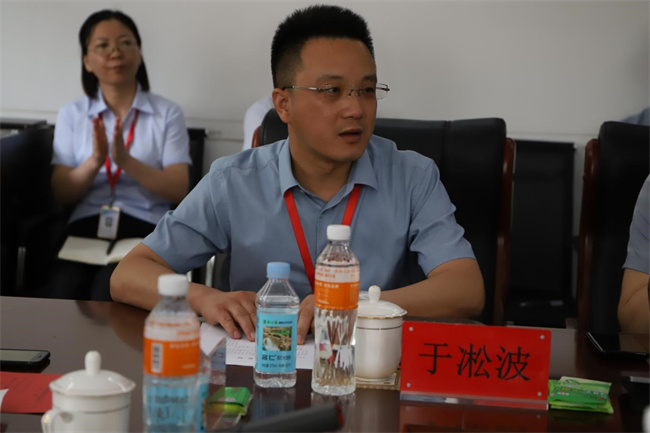 beat365官网召开党委书记送任会