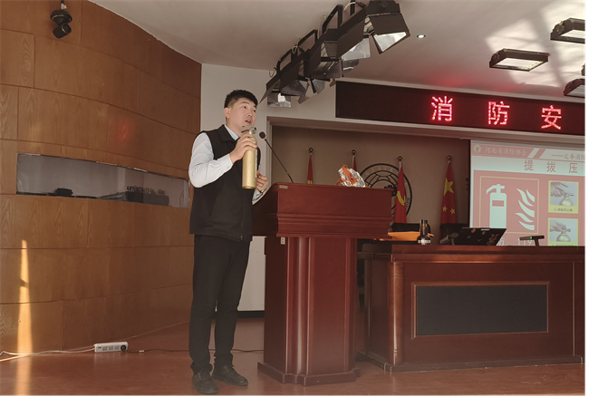 “人人讲安全    个个会应急”——beat365英国官网组织消防知识讲座