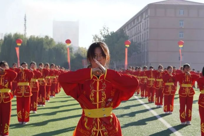 一起动感青春!beat365英国官网2023年秋季运动会圆满闭幕