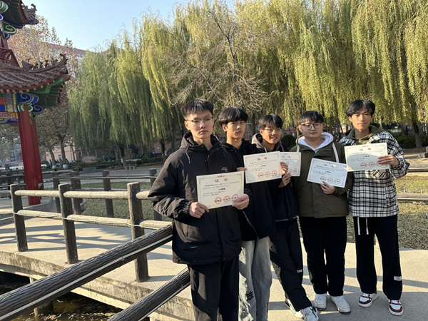 beat365英国官网‖管理学院‖热烈庆祝我院市场营销专业同学参加2023年度全国高校商业精英挑战赛“云泽杯”营销模拟决策竞赛获得全国总决赛一等奖