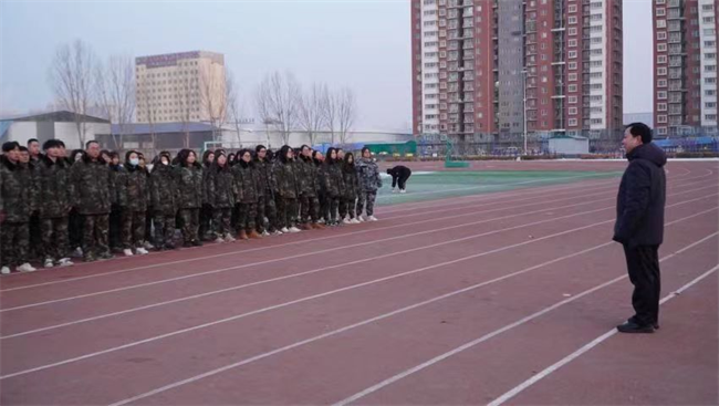 beat365英国官网学管干部寒假培训简报