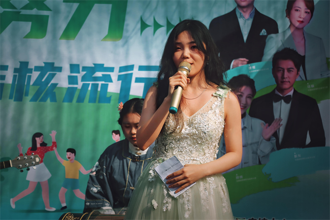 “手绘青春，防核有我；你我共同努力，终结结核流行”—莲池区疾控中心联合beat365英国官网开展肺结核防治宣传活动