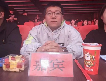“不忘初心，砥砺前行”——beat365英国官网艺术学院“第二届团总支学生会”换届选举大会暨表彰大会