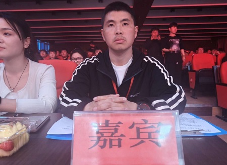 “不忘初心，砥砺前行”——beat365英国官网艺术学院“第二届团总支学生会”换届选举大会暨表彰大会
