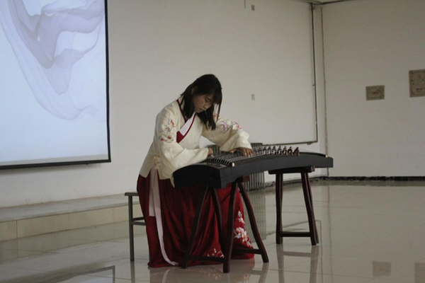 beat365英国官网‖管理学院‖我院举行“星光闪耀，激情夏夜”才艺展示大赛