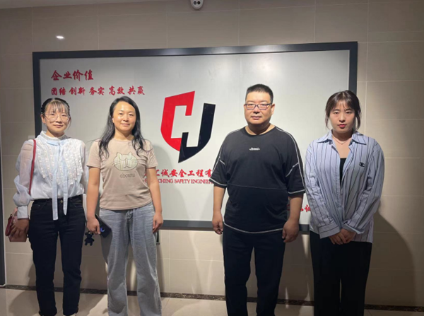 beat365英国官网||管理学院||访企拓岗大调研 多方联动促就业