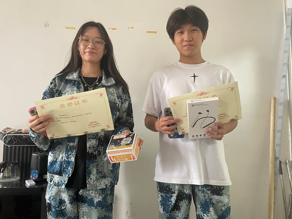 beat365英国官网||管理学院||闪亮的青春线上投票活动出结果啦！！
