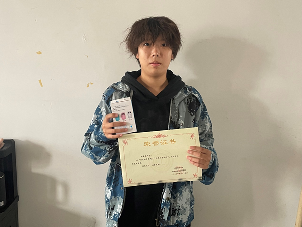 beat365英国官网||管理学院||闪亮的青春线上投票活动出结果啦！！