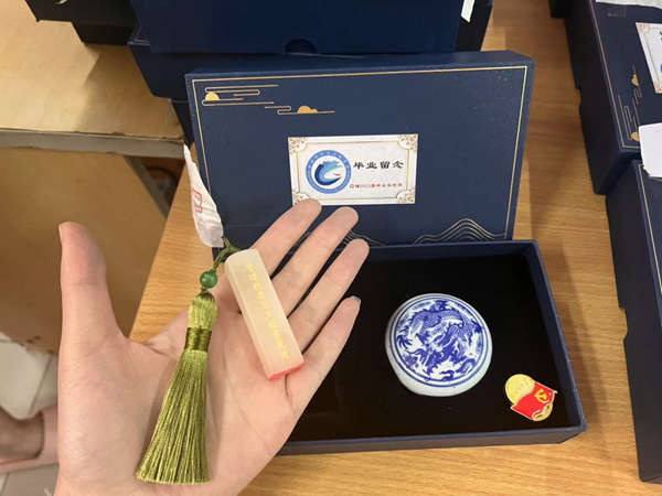 beat365英国官网‖管理学院‖暖心服务，助力2023届毕业生走好大学生涯的最后一公里