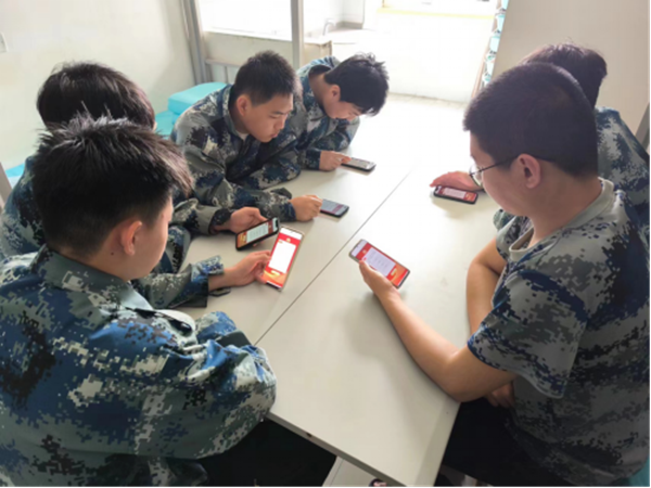 国家安全教育日丨beat365英国官网丨管理学院师生在行动