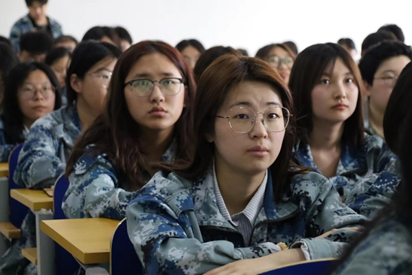 榜样引领｜beat365英国官网｜管理学院｜优秀毕业生路建军经验交流分享会