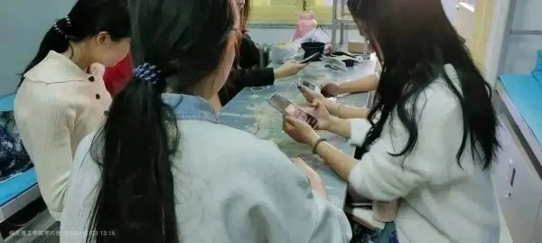 beat365英国官网||管理学院||崇尚科学反对邪教