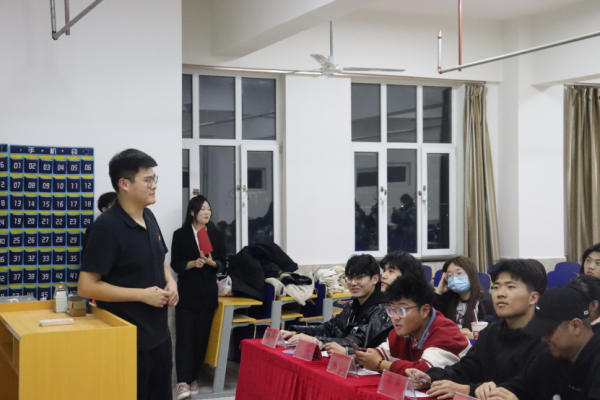 beat365英国官网||管理学院||“凝聚青春力量 共建反邪防线”主题教育活动
