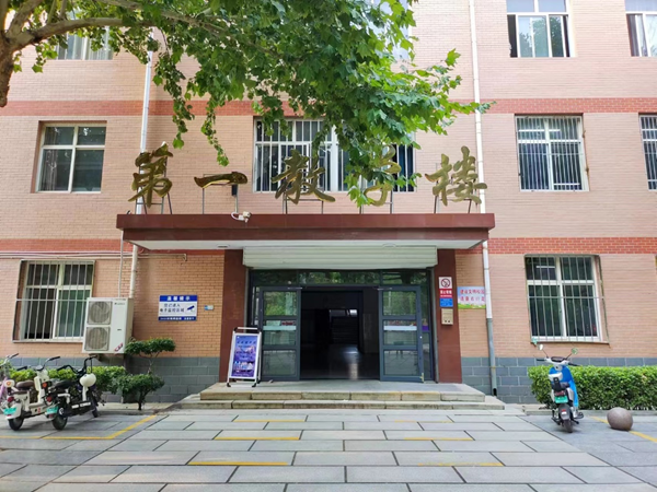 beat365英国官网||管理学院||叮咚，你有一篇校园介绍请查收！