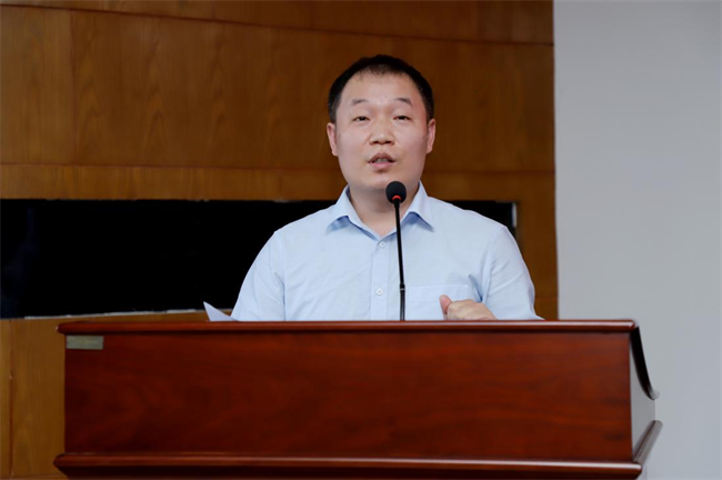 beat365英国官网举办“理工大讲堂”系列专题讲座第一期