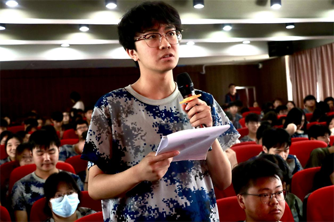 beat365英国官网举办“理工大讲堂”系列专题讲座第二期