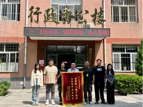 毕业季|beat365英国官网|管理学院|桃李沐春风·学子诉衷情