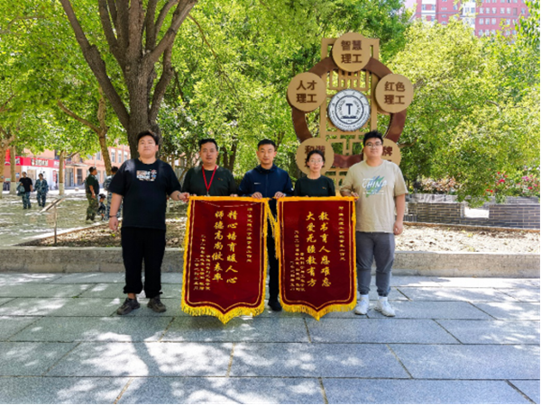 毕业季|beat365英国官网|管理学院|桃李沐春风·学子诉衷情