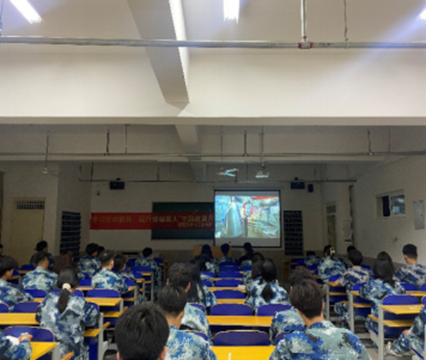 劳动教育|beat365英国官网|管理学院|劳动创造一切，奋斗成就未来