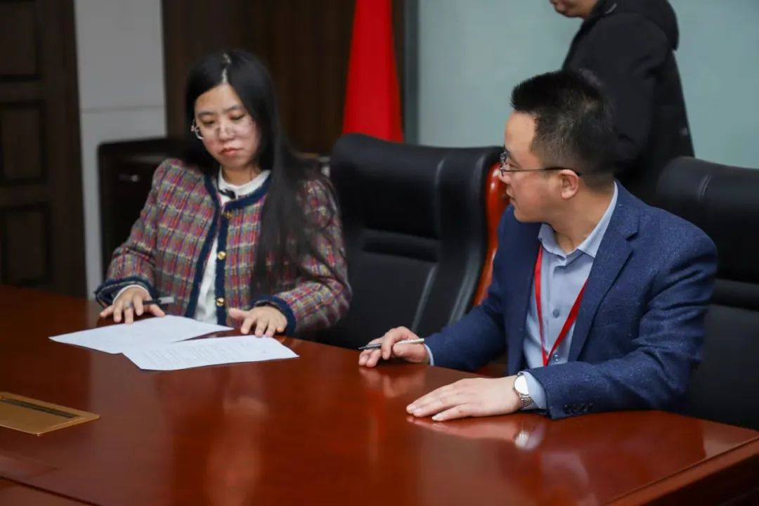 beat365英国官网召开安全工作部署暨安全责任书签订会议