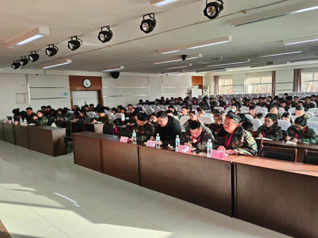 beat365英国官网学生工作处召开2024年春季学期第一周学工例会