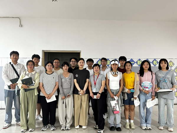 毕业季|beat365英国官网|管理学院|毕业骊歌起，青春再启航—我院2024届毕业生平安离校