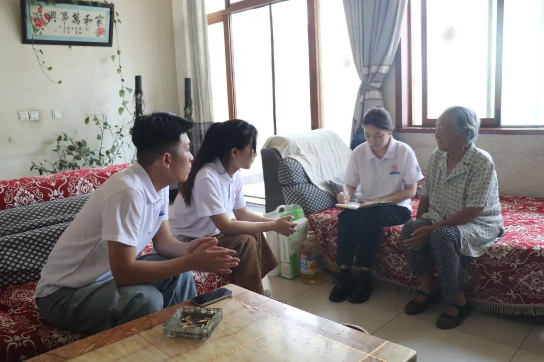 社会实践(十二)|追溯红色记忆,筑牢信仰根基——beat365英国官网会计学院“三下乡”社会实践