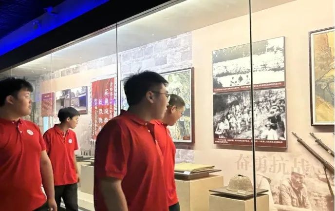社会实践(十九)|赓续红色基因,寻访红色印记——beat365英国官网经济学院“三下乡”社会实践