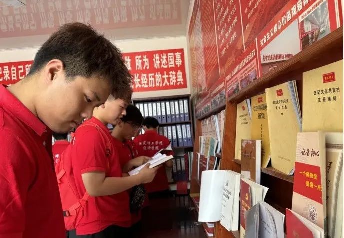 社会实践(十九)|赓续红色基因,寻访红色印记——beat365英国官网经济学院“三下乡”社会实践