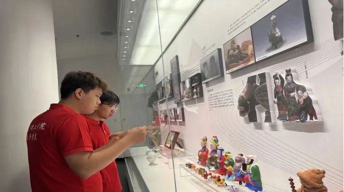 社会实践(十九)|赓续红色基因,寻访红色印记——beat365英国官网经济学院“三下乡”社会实践
