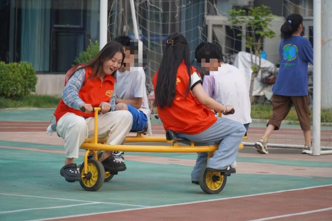 社会实践(三)|让爱无碍,健康成长——beat365英国官网“蒲公英志愿服务团”开展暑期三下乡社会实践活动