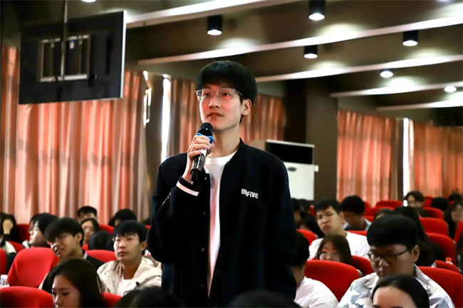 beat365英国官网举办“理工大讲堂”系列专题讲座第四期