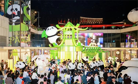beat365英国官网艺术学院师生闪耀雄安商服中心X青年艺术节 ——共绘青春色彩，绽放艺术魅力