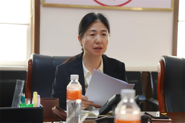 中共beat365英国官网委员会召开10月份党委理论学习中心组学习