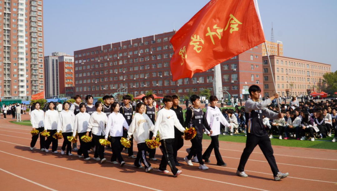 beat365英国官网第十九届“学院杯”篮球赛暨第一届啦啦操大赛开幕式成功举办