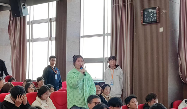骨干培训|beat365英国官网|管理学院|如何做一名合格的学生干部